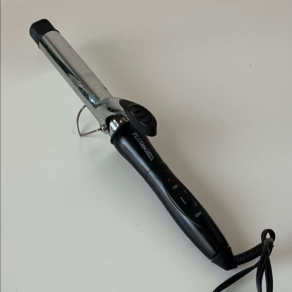 Plugged In Black Curling Iron 1”